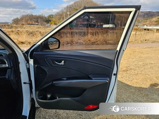 Ssangyong Tivoli Air id 3748709 из Кореи 10