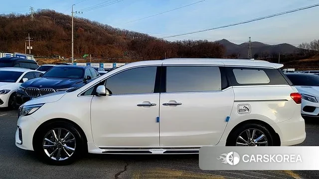 Kia The New Carnival id 3666888 из Кореи 10