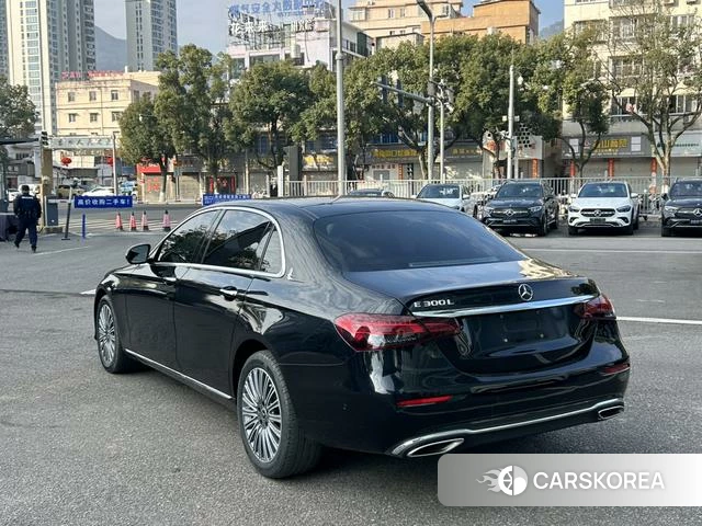 Mercedes-Benz E-class id 4341665 из Китая 10