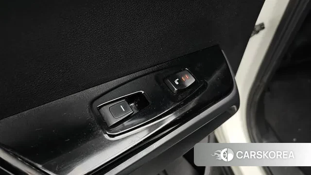 Ssangyong Torres EVX id 3452347 из Кореи 10