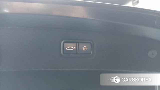 Genesis G90 id 4632295 из Кореи 10