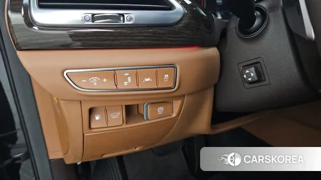 Genesis G90 id 3698085 из Кореи 10