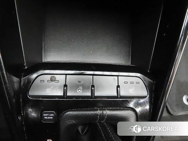 Kia Stonic id 4895275 из Кореи 10