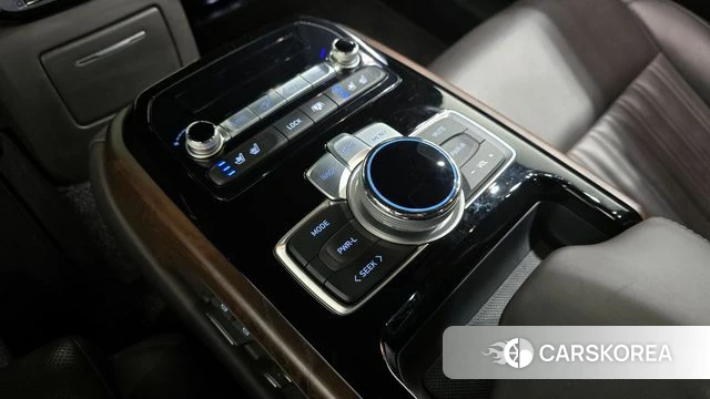 Genesis G90 id 3853527 из Кореи 10