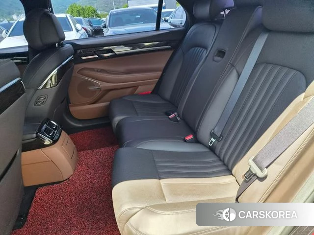 Genesis G90 id 4285455 из Кореи 10
