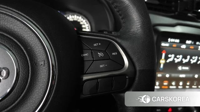 Jeep Renegade id 4501534 из Кореи 10