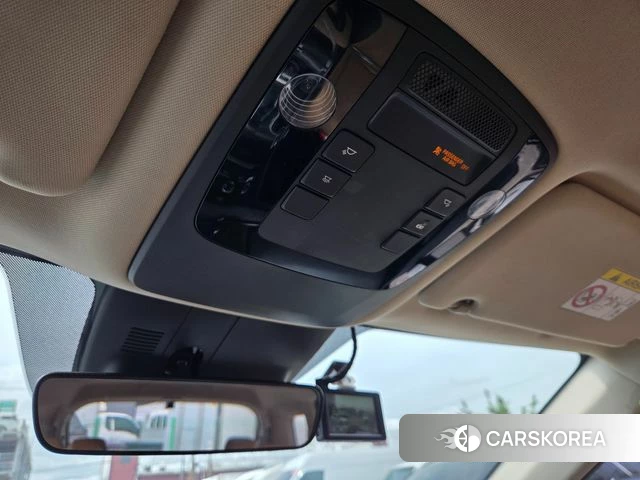 Kia Carnival 4th generation id 4231015 из Кореи 10