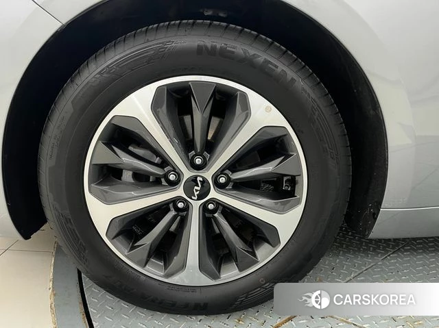 Kia K8 Hybrid id 3897900 из Кореи 10