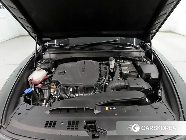 Hyundai Grandeur (GN7) id 4243004 из Кореи 10