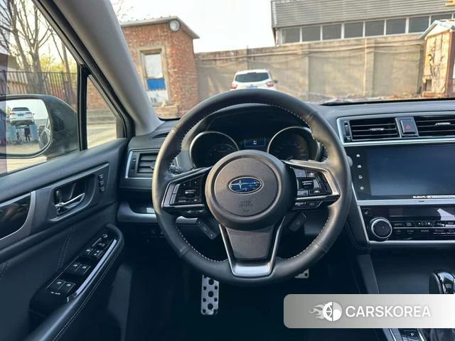 Subaru OUTBACK id 4208640 из Китая 10