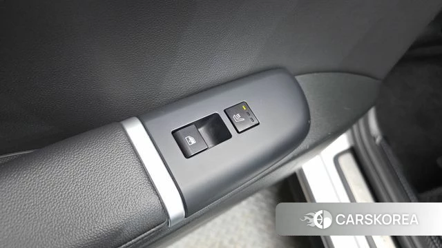 Hyundai Grandeur (GN7) id 4863678 из Кореи 10
