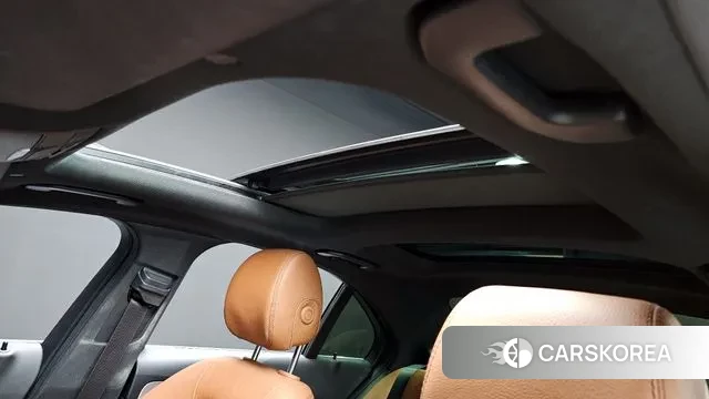 Mercedes-Benz C-Class W205 id 3616162 из Кореи 10