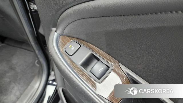 Chevrolet (GM Daewoo) The New Malibu id 3860335 из Кореи 10