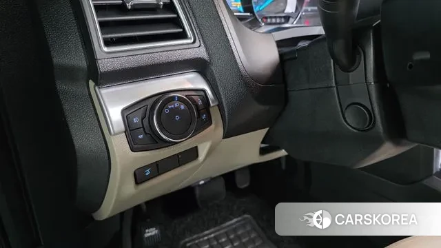 Ford Explorer id 3408317 из Кореи 10