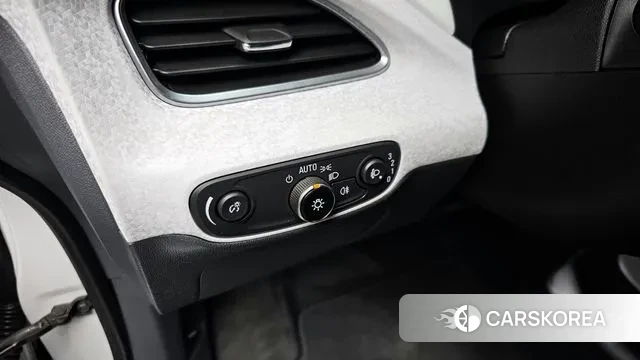 Chevrolet (GM Daewoo) Bolt EV id 2990343 из Кореи 10