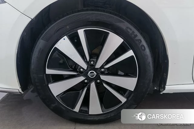 Nissan Teana id 4300123 из Китая 10