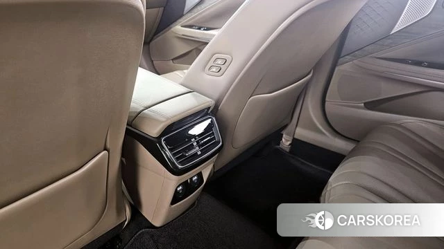 Kia K8 Hybrid id 3964842 из Кореи 10