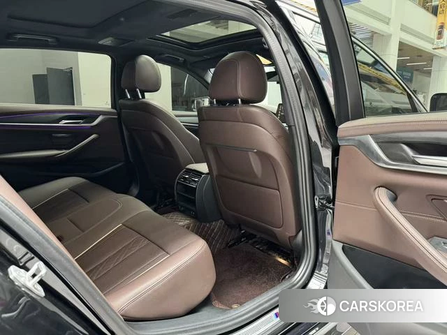 BMW 5 series id 4254642 из Китая 10