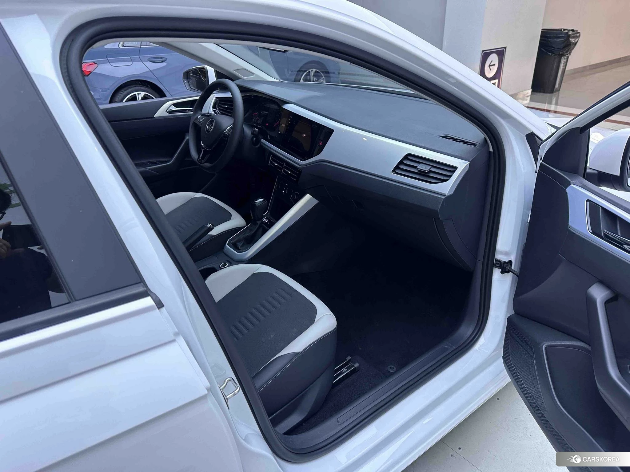 Volkswagen Polo id 4512548 из Китая 10