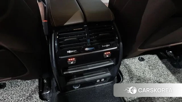 BMW 5 Series (G30) id 3307451 из Кореи 10