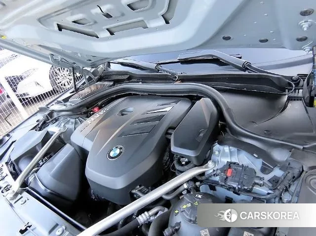 BMW 5 Series (G60) id 3426334 из Кореи 10