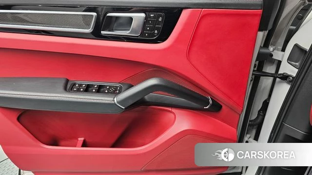 Porsche Cayenne (PO536) id 4280993 из Кореи 10
