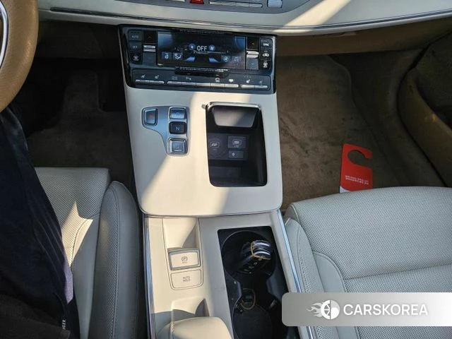 Hyundai The New Grandeur IG id 3843407 из Кореи 10