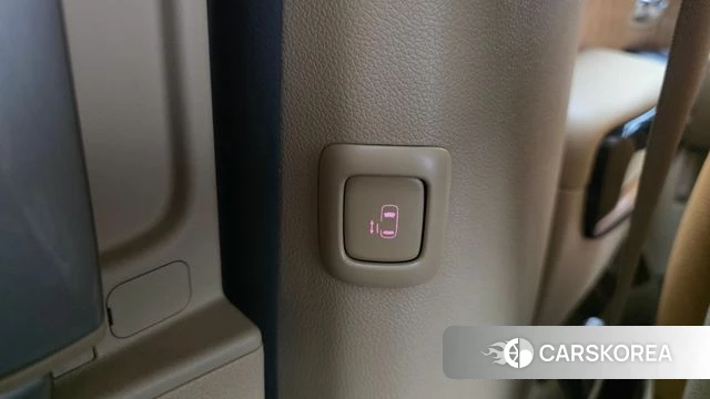 Kia All New Carnival id 4785968 из Кореи 10