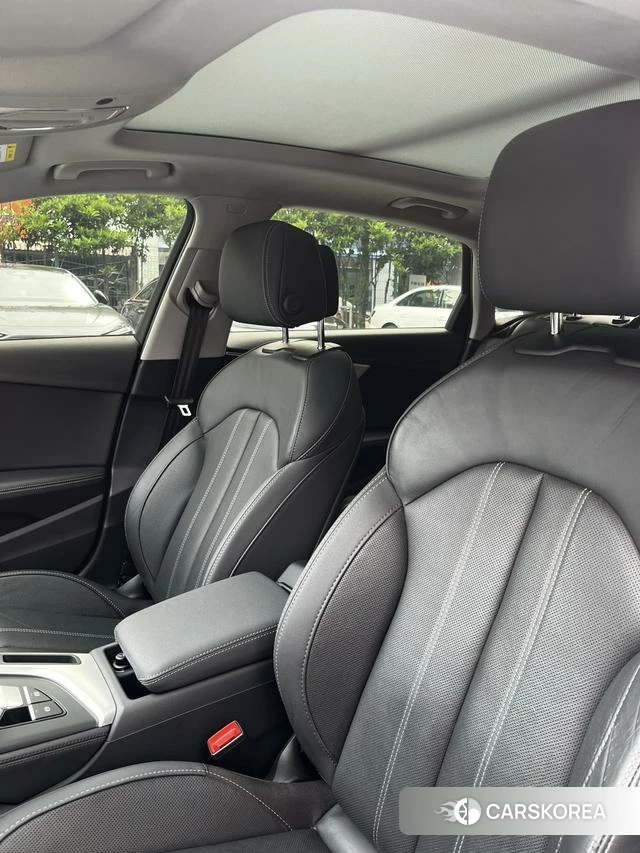 Audi A4L id 3944951 из Китая 10