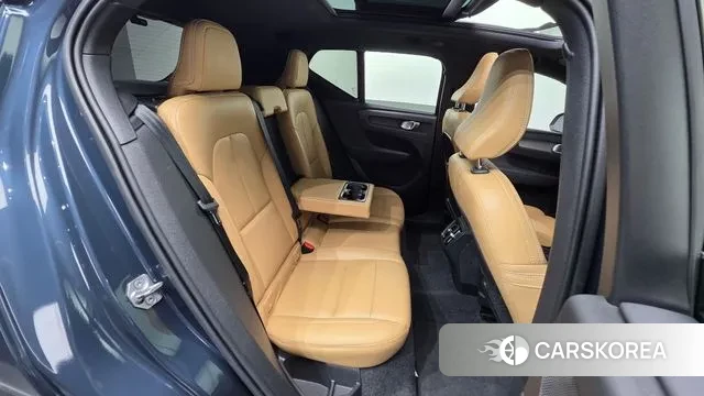 Volvo XC40 id 3012666 из Кореи 10