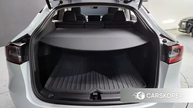 Tesla Model Y id 3576217 из Кореи 10