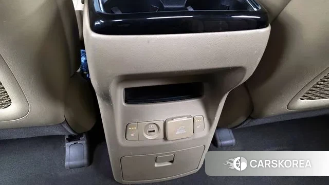 Kia All New Carnival id 3578896 из Кореи 10