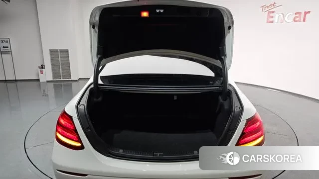 Mercedes-Benz E-Class W213 id 3479904 из Кореи 10