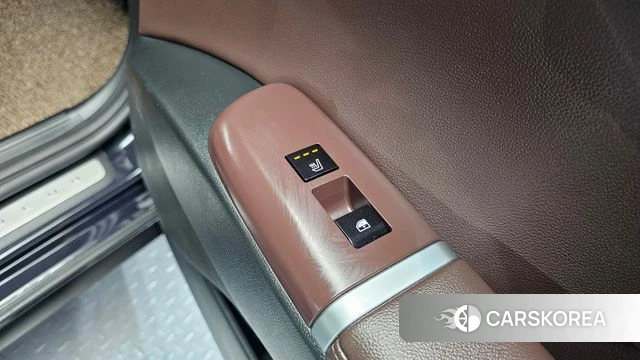 Hyundai Grandeur Hybrid (GN7) id 3953465 из Кореи 10