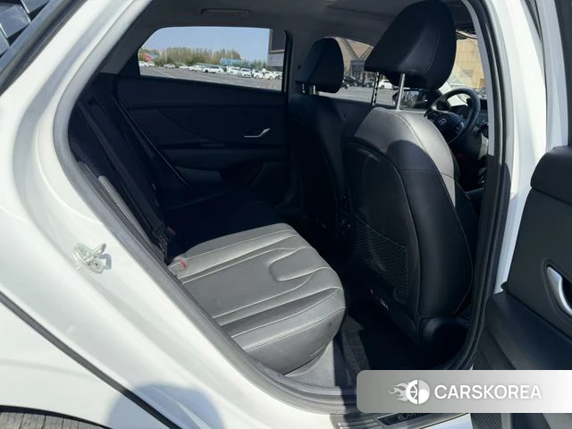 Hyundai Elantra id 4298248 из Китая 10