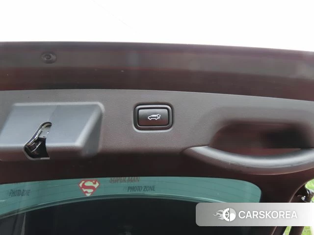 Kia Di Ol Nu Niro id 4650881 из Кореи 10