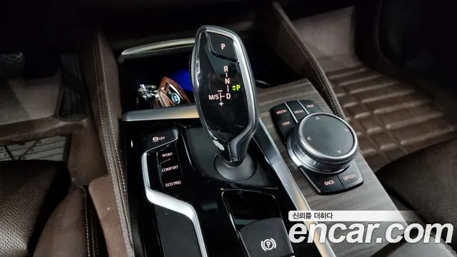 BMW 5 Series (G30) id 2785097 из Кореи 10