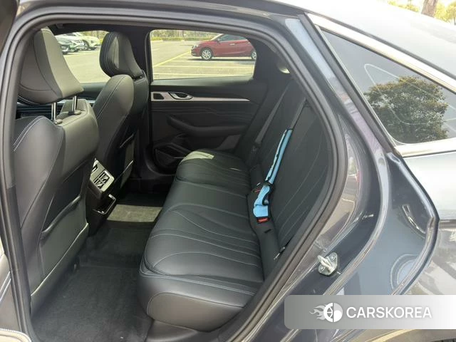 Geely Automobile Xingrui id 4241012 из Китая 10