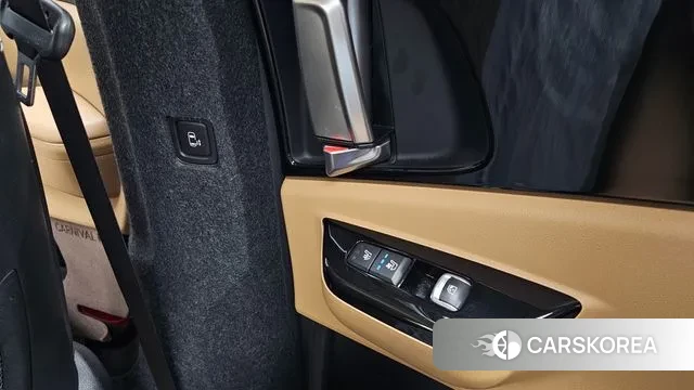 Kia Carnival 4th generation id 3354948 из Кореи 10