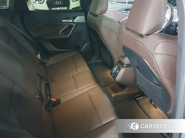 BMW iX1 (U11) id 3725796 из Кореи 10