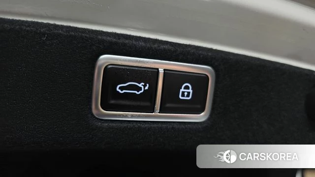 Hyundai Grandeur Hybrid (GN7) id 3850400 из Кореи 10