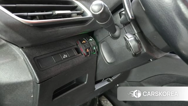 Peugeot 5008 second generation id 4642866 из Кореи 10