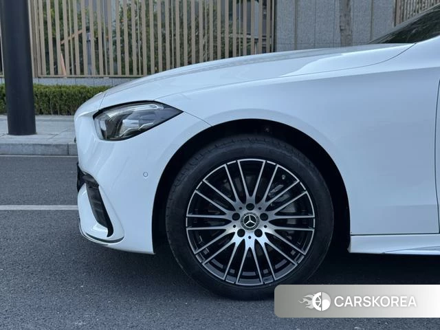 Mercedes-Benz Class C id 4328641 из Китая 10