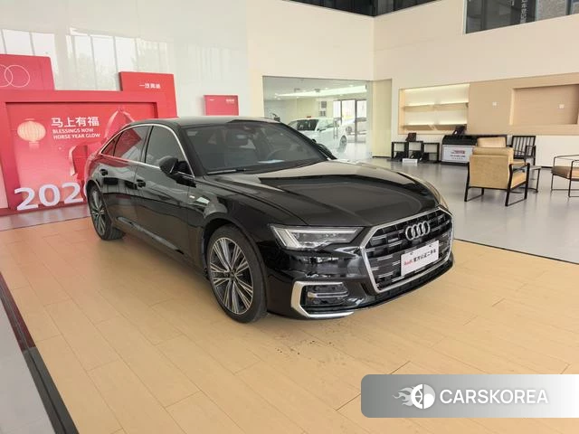 Audi A6L id 4328807 из Китая 10