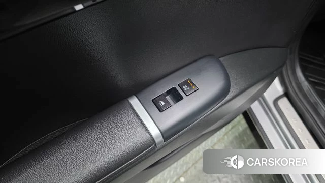 Hyundai Grandeur (GN7) id 3870443 из Кореи 10