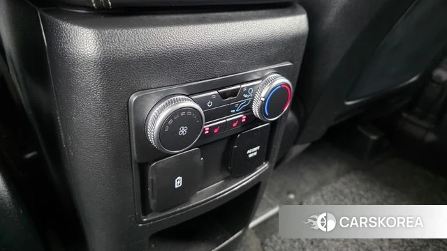 Ford Explorer 6th Generation id 4507957 из Кореи 10