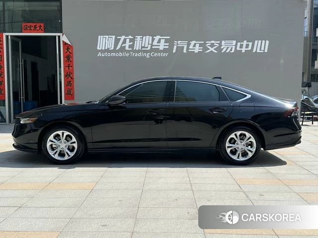 Honda Accord id 4307789 из Китая 10