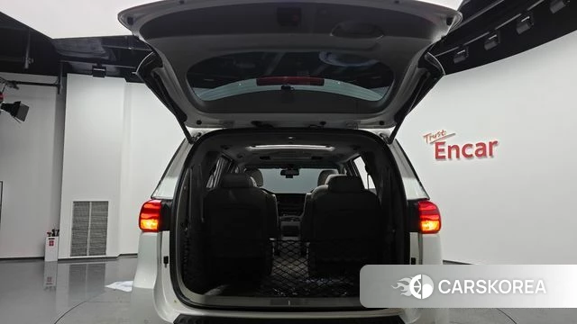 Kia The New Carnival id 3861196 из Кореи 10