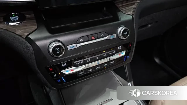 Ford Explorer 6th Generation id 3008780 из Кореи 10