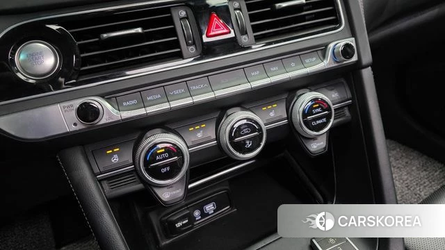 Genesis G70 id 3796395 из Кореи 10